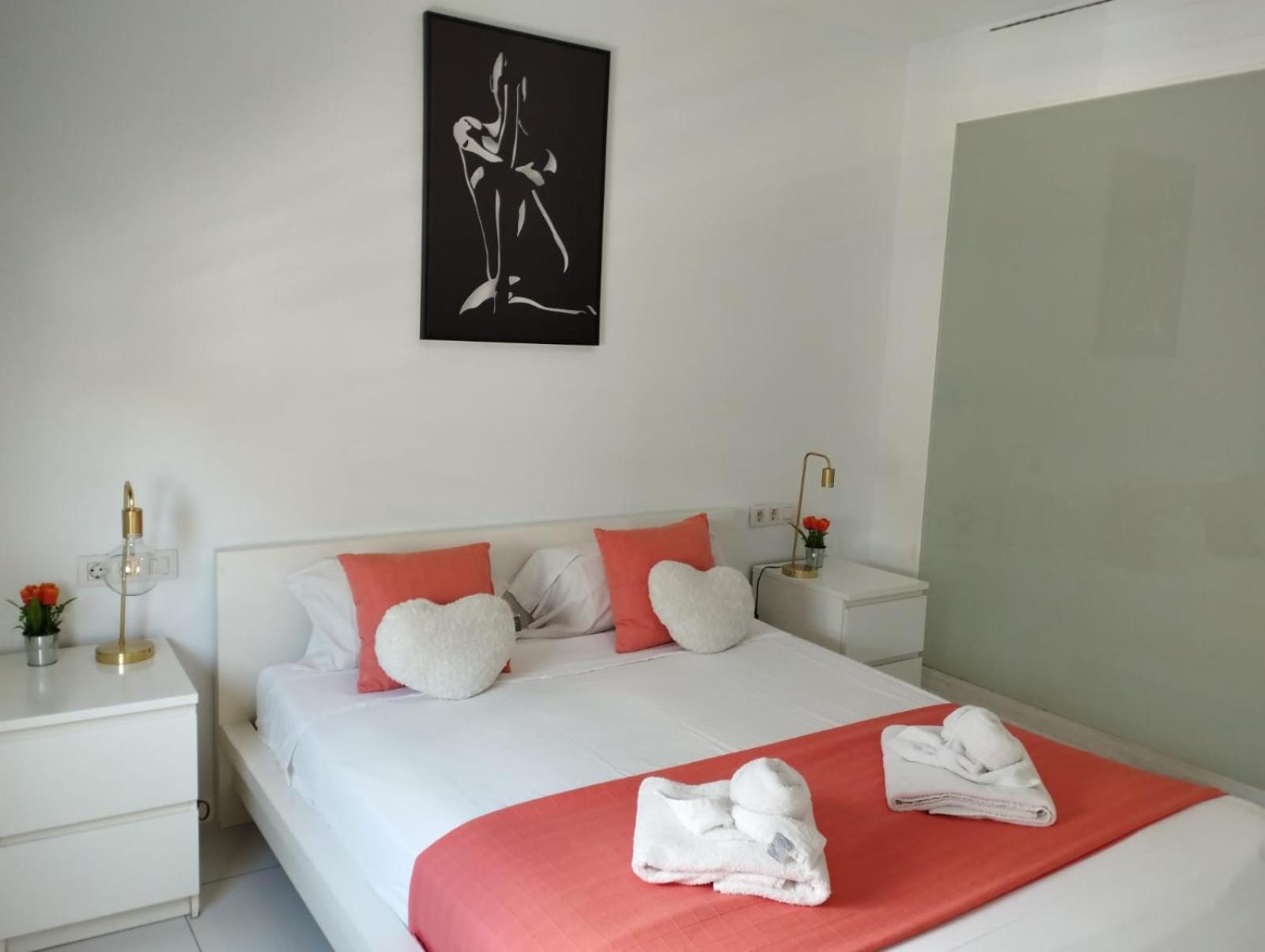 Отель The Loft Ibiza Экстерьер фото